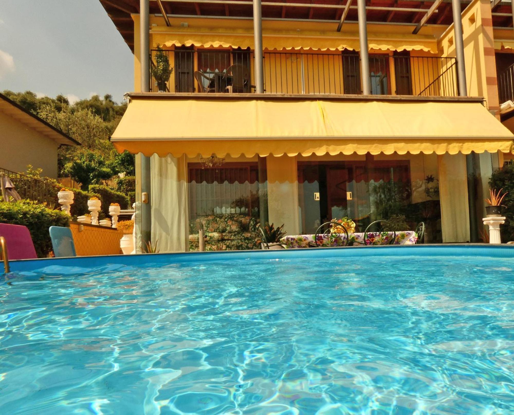 Villa Paradiso Polpenazze del Garda Cameră foto